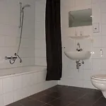 Puur Отель Венло