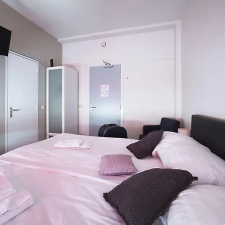 Ξενοδοχείο Puur